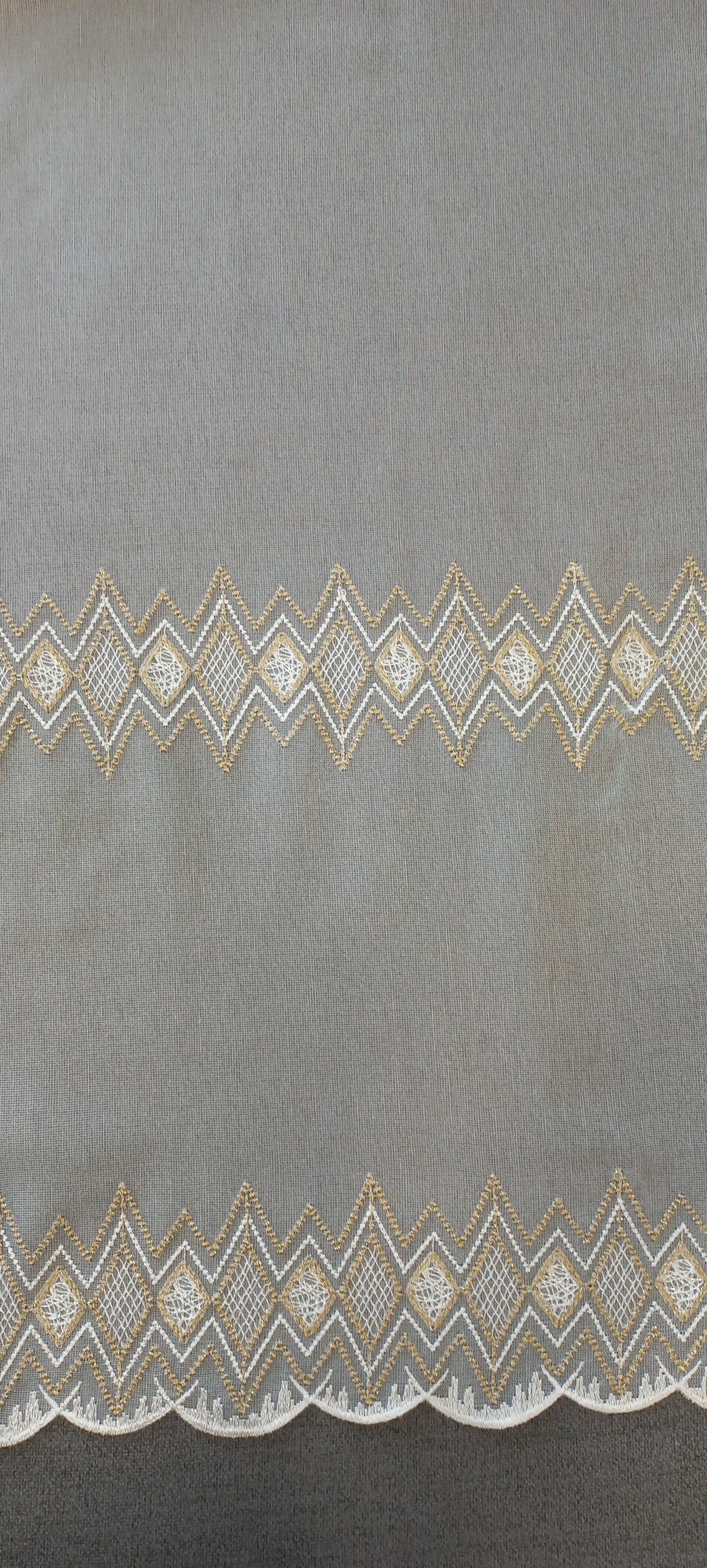 P2-17563-40-RO