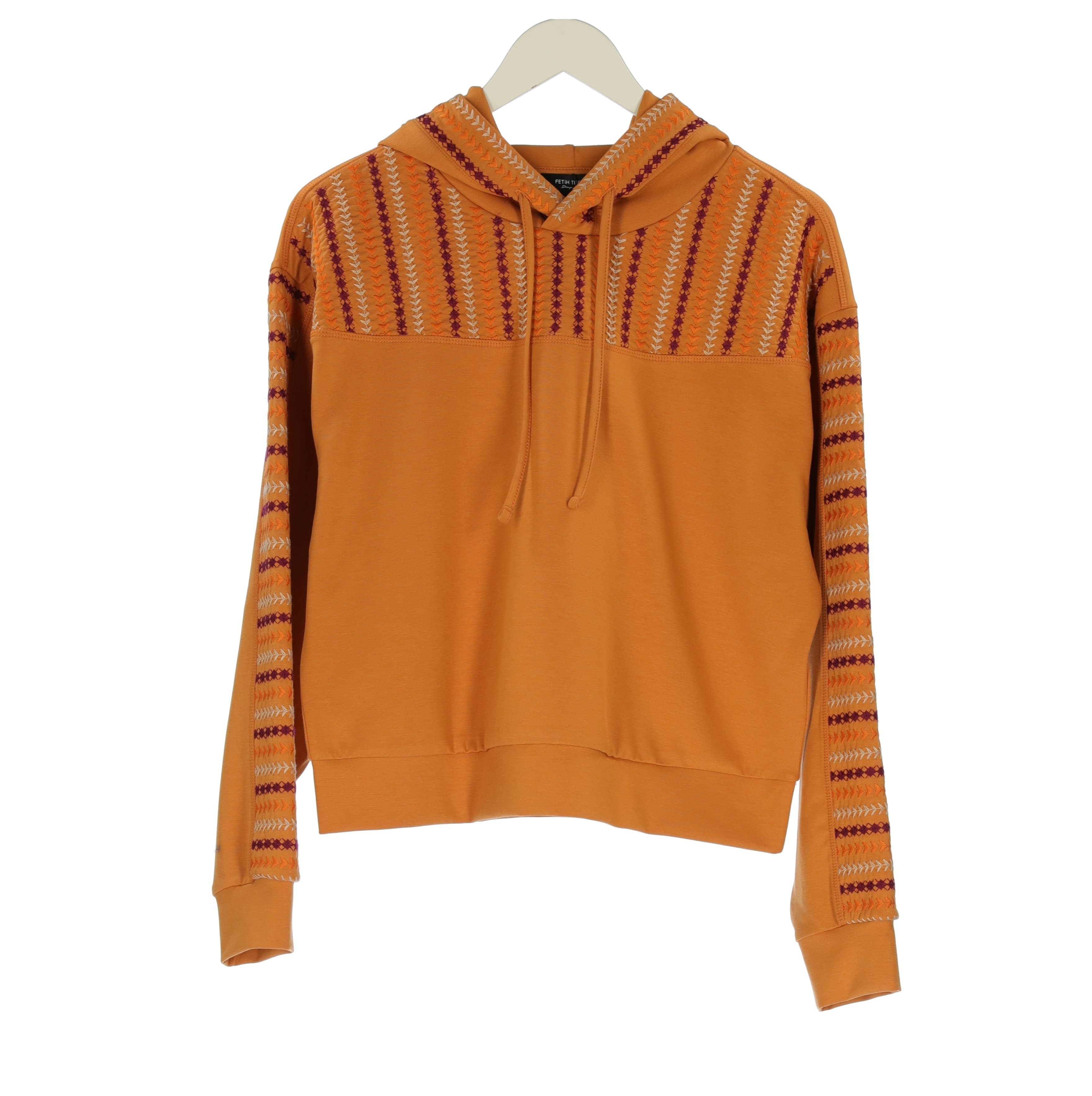 EMBROIDERY SWEATSHIRT
