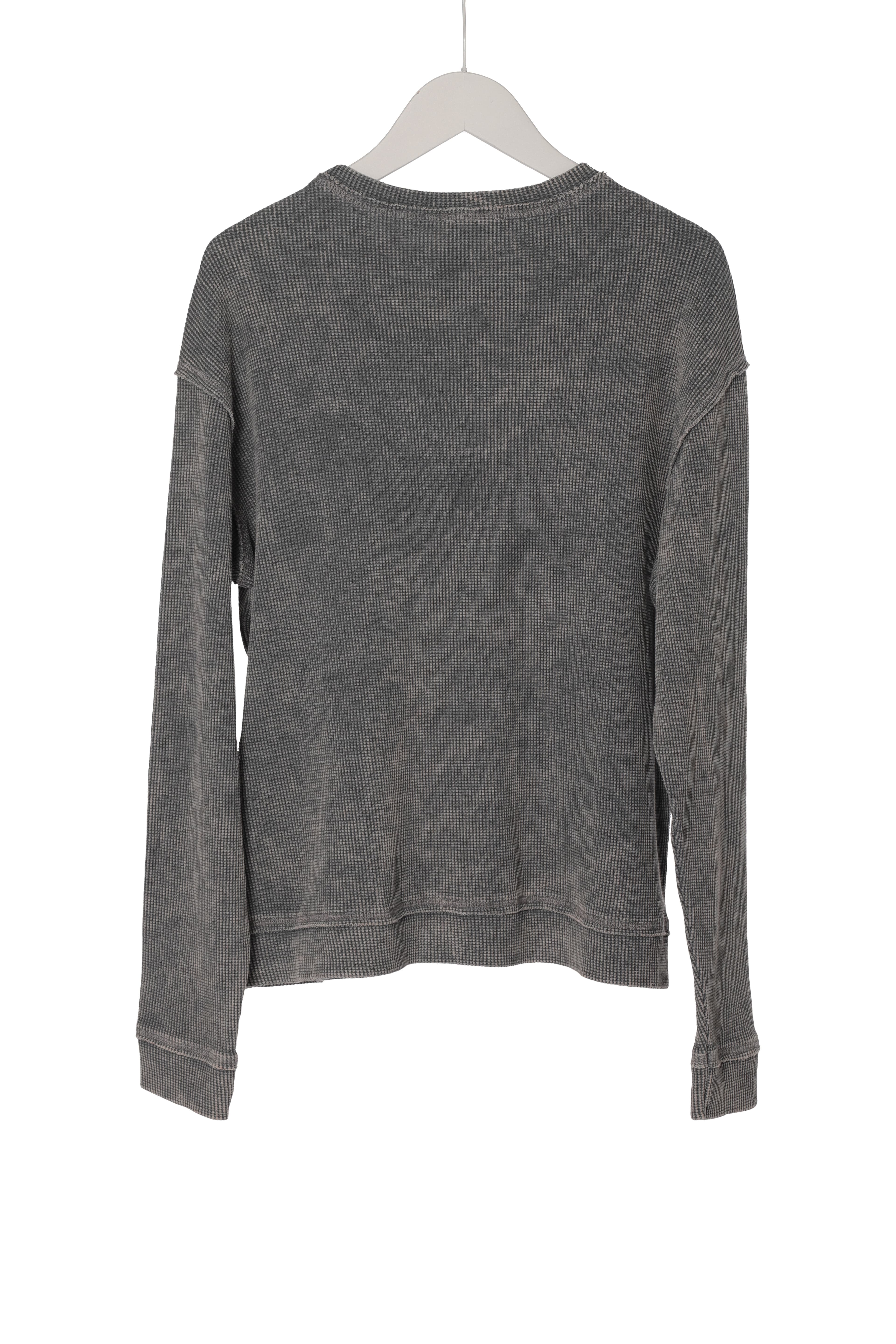 GARMENT DYE LONG SLEEVE T-SHIRT 2