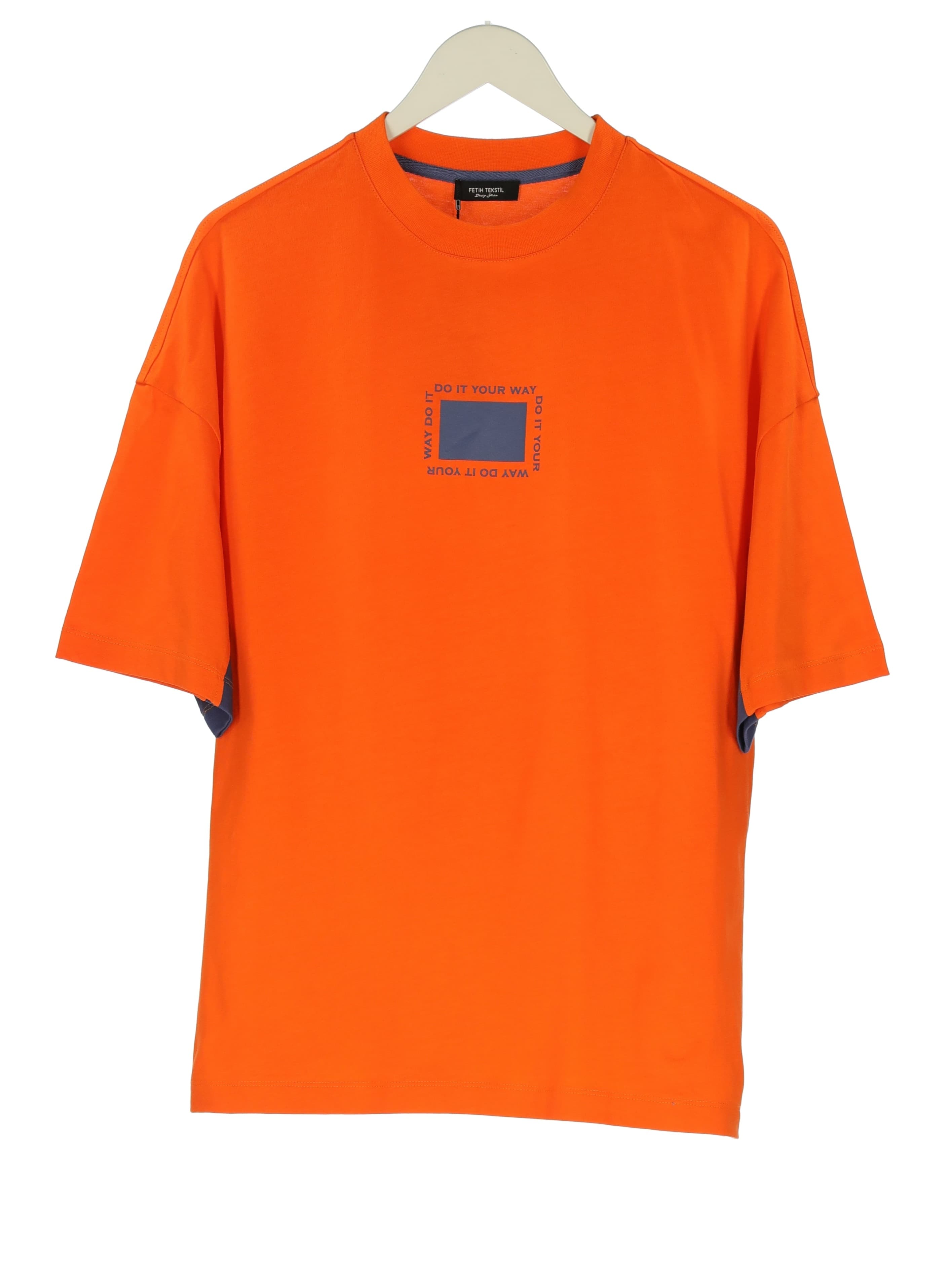 PRINTED T-SHIRT