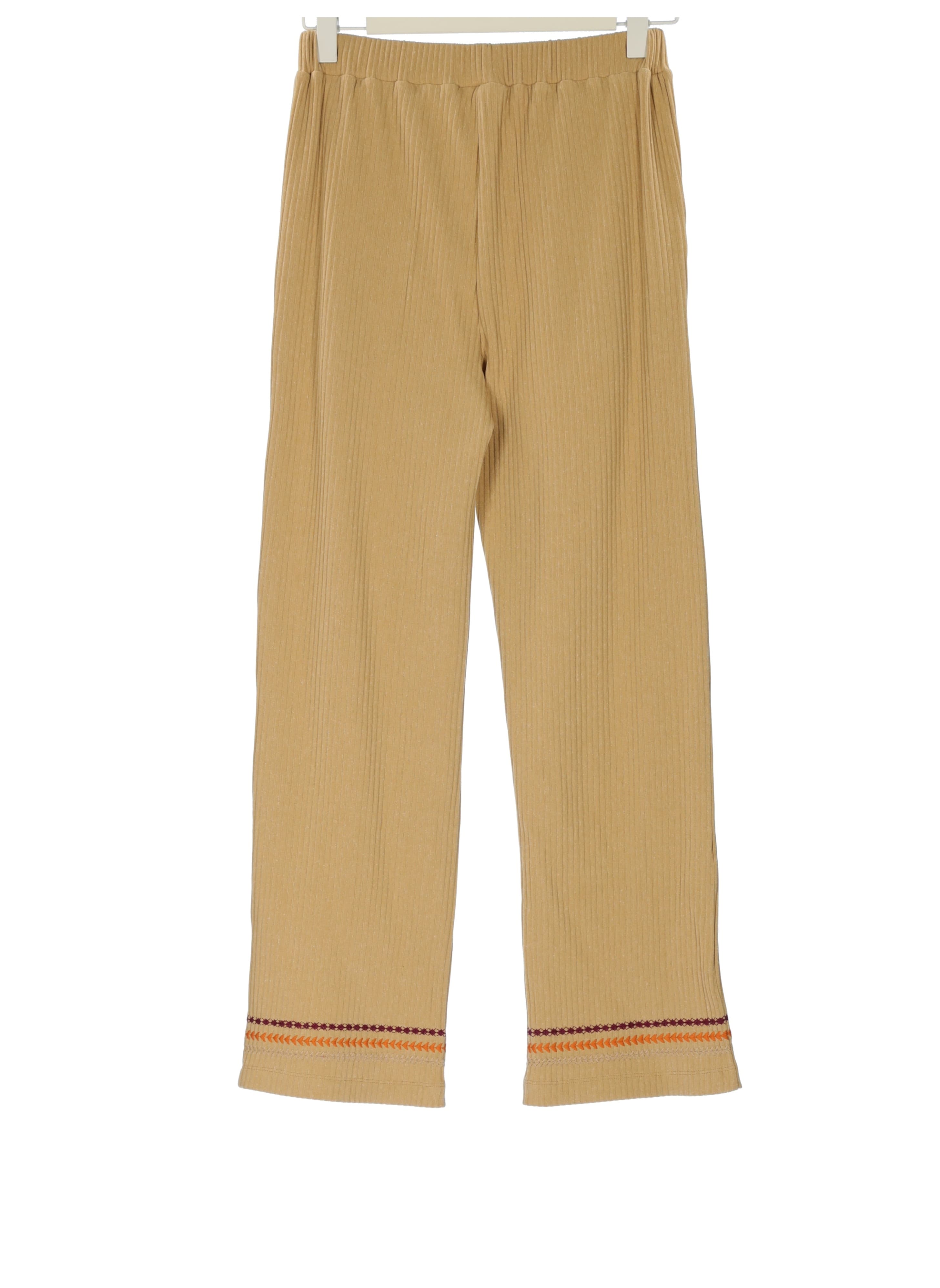 BEIGE TROUSERS 2