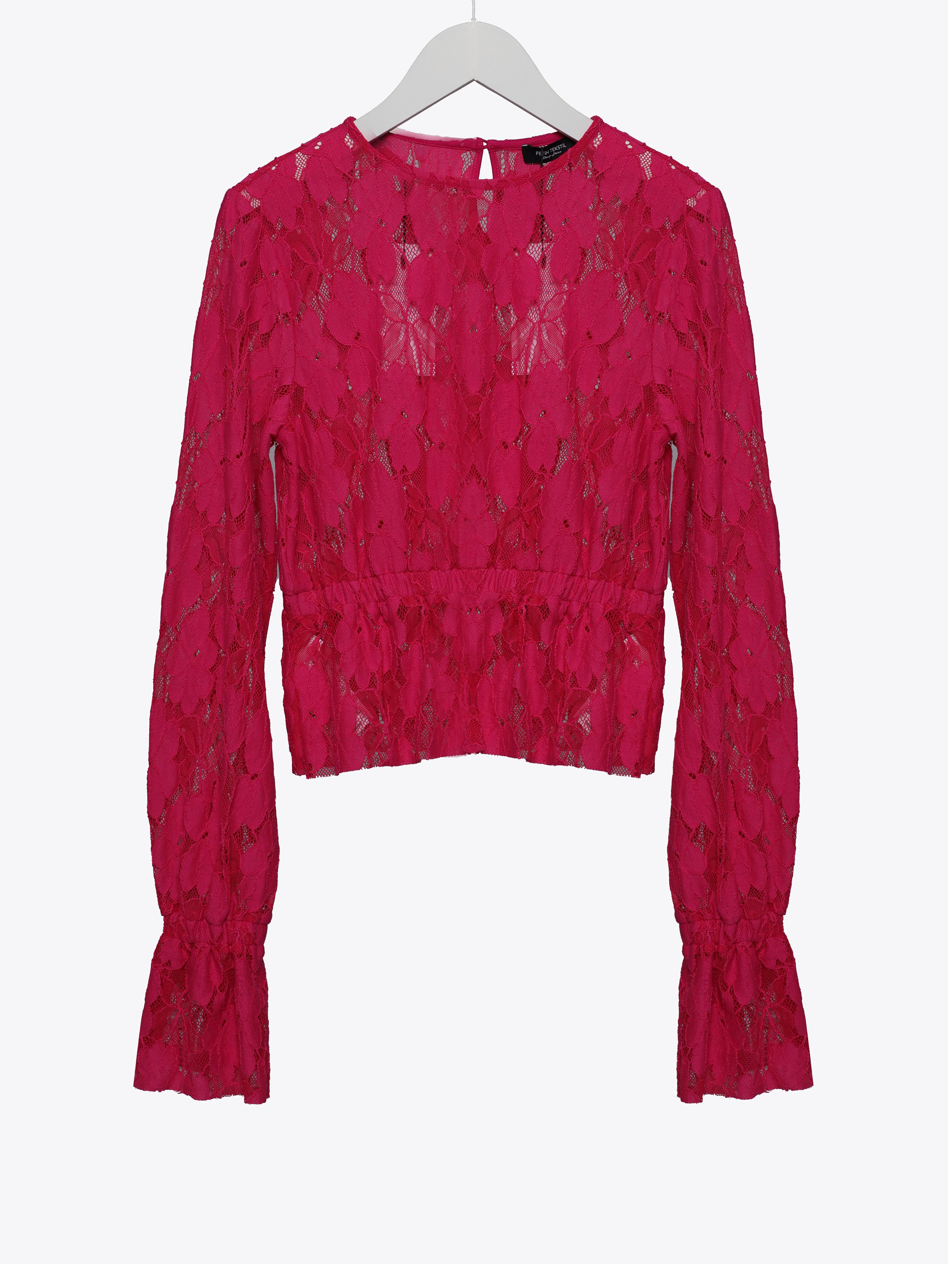 LACE BLOUSE