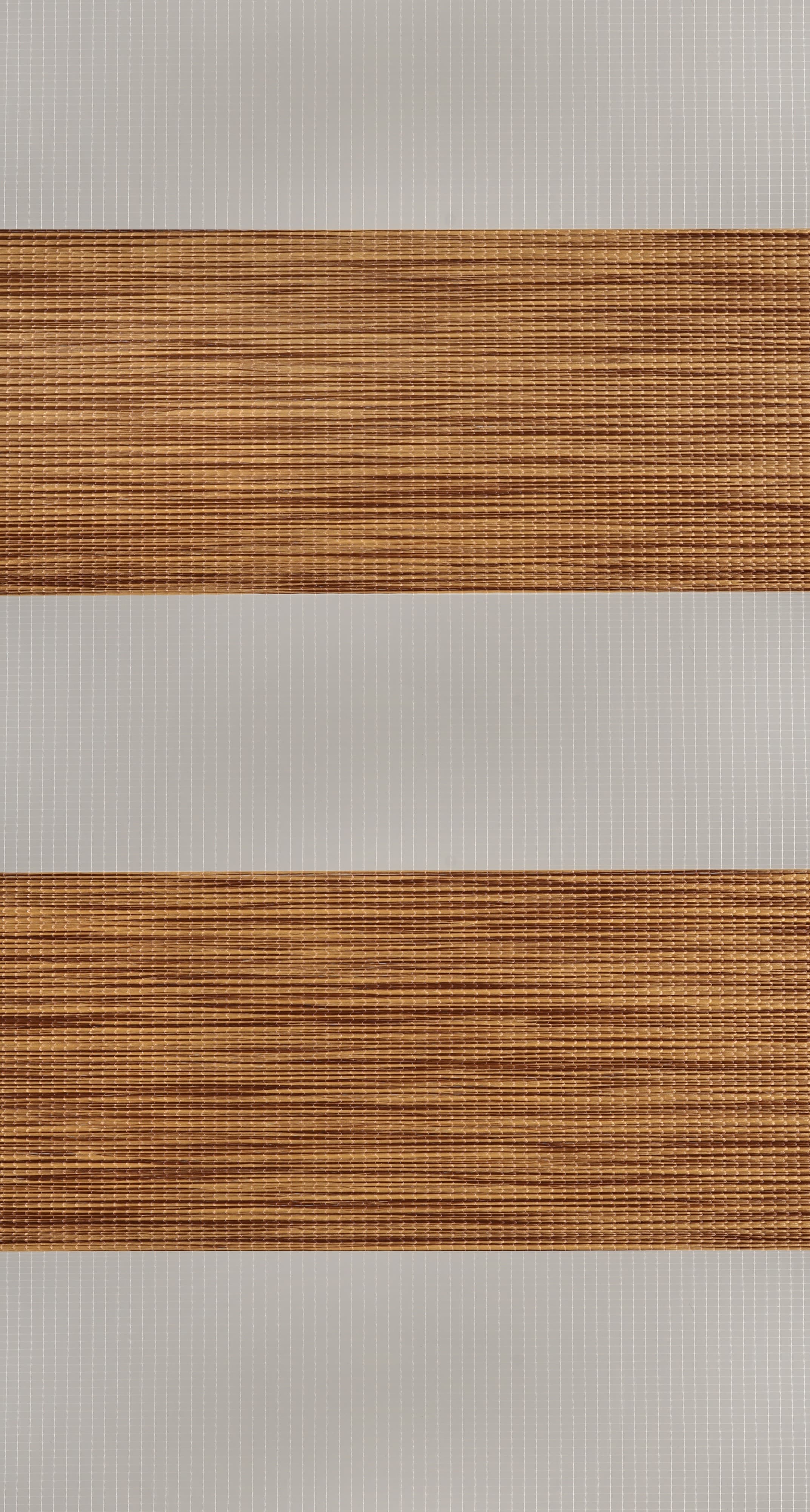 10687