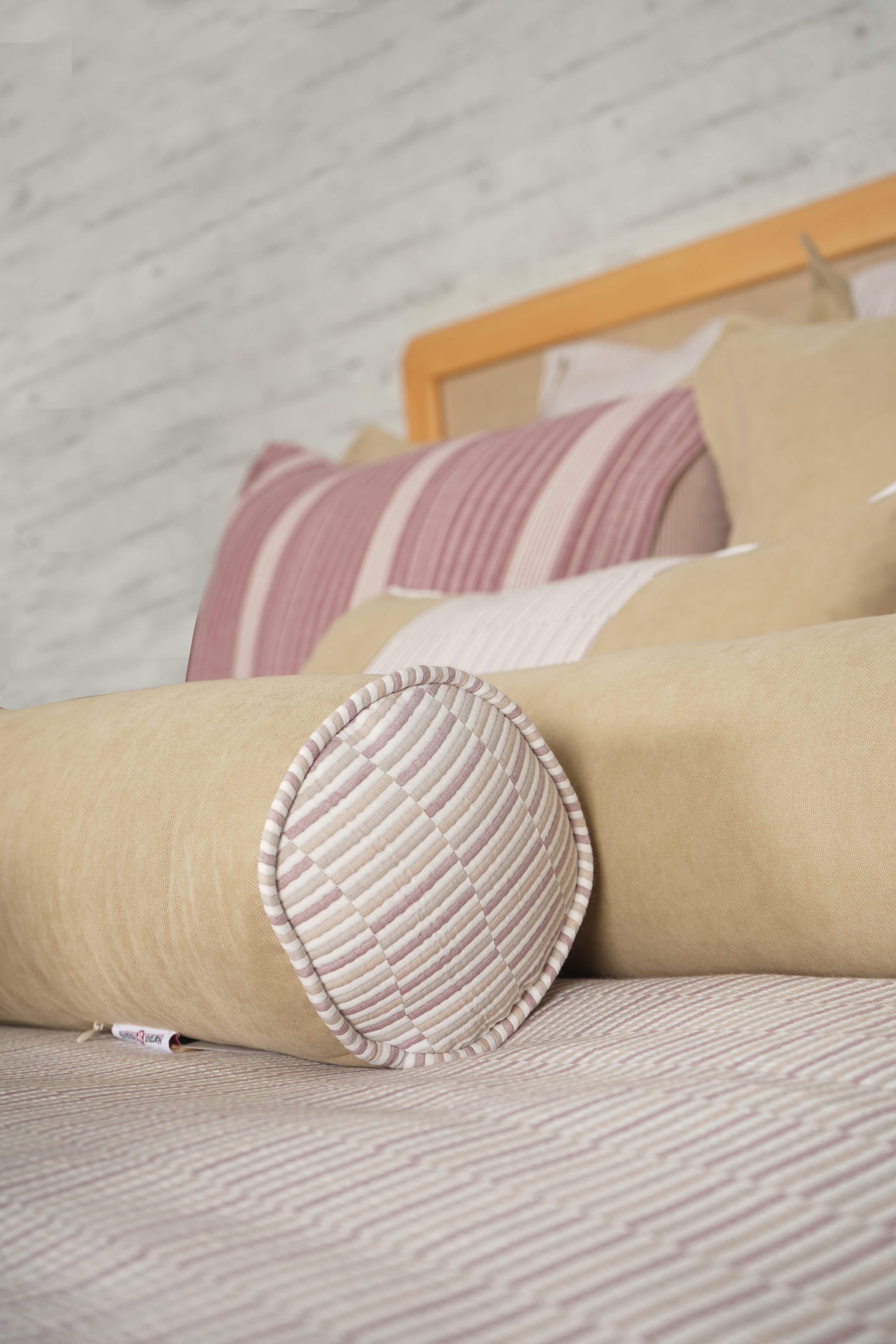 Lucy Bed Set - 14 Pcs 2