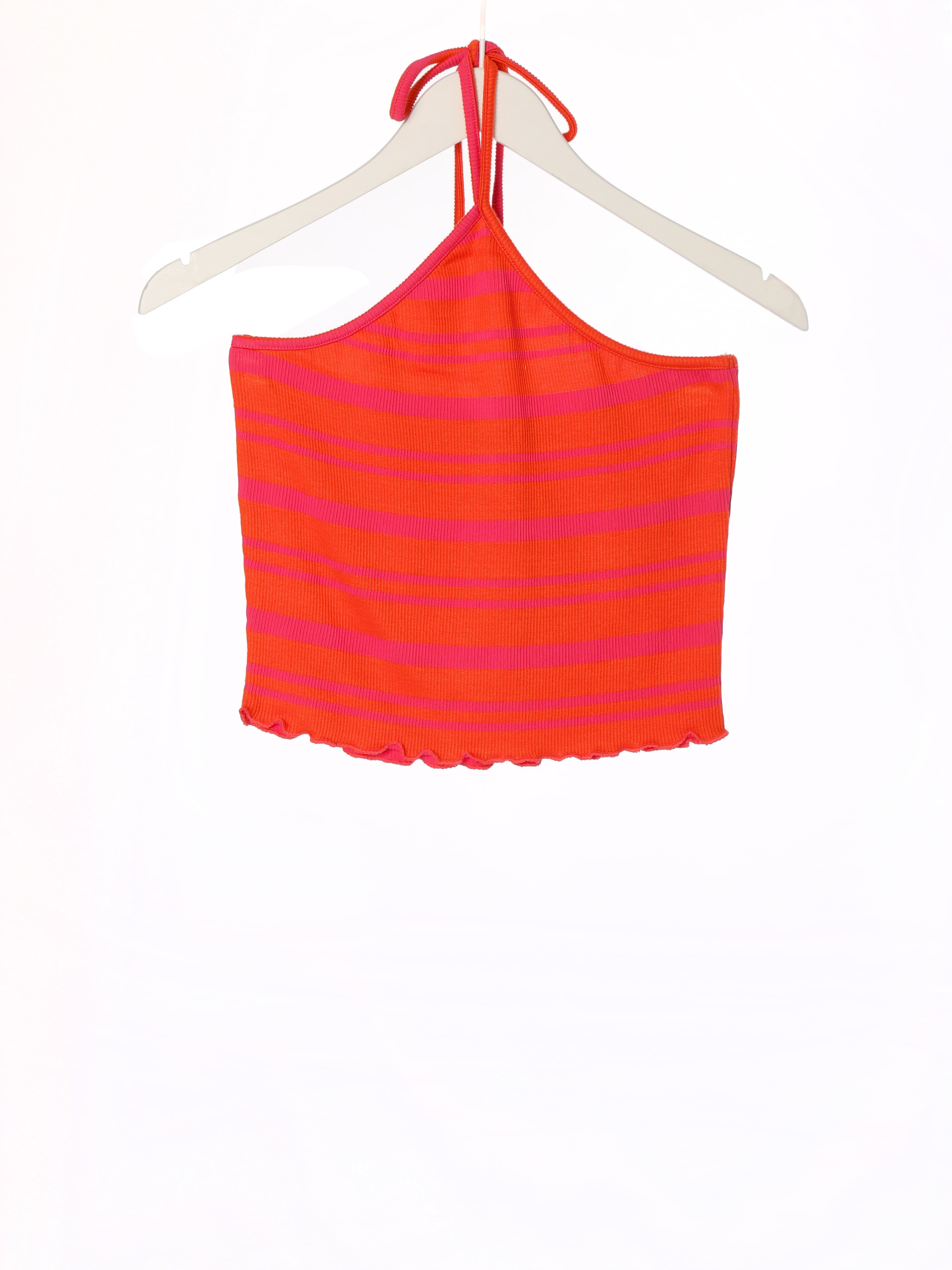 NECK DETAIL TOP
